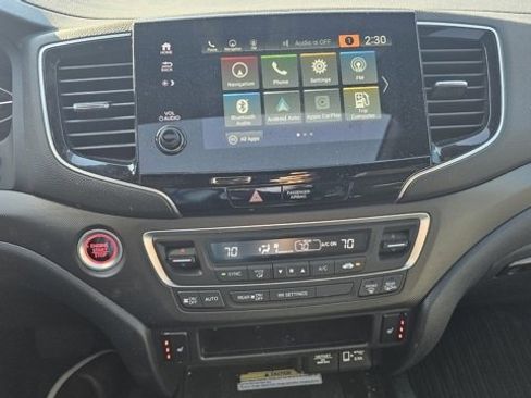 Used 2023 Honda Passport TrailSport image 7