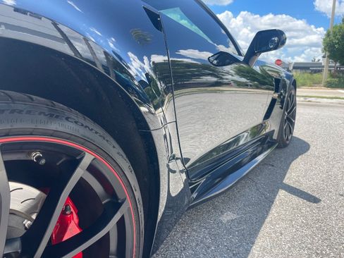 Used 2019 Chevrolet Corvette Grand Sport RWD image 17
