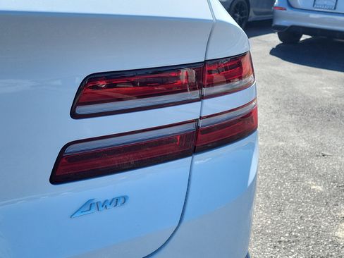 Used 2022 Genesis GV80 2.5T w/ Prestige Package 04 image 11