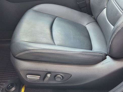 Used 2021 Toyota RAV4 XLE Premium FWD image 23