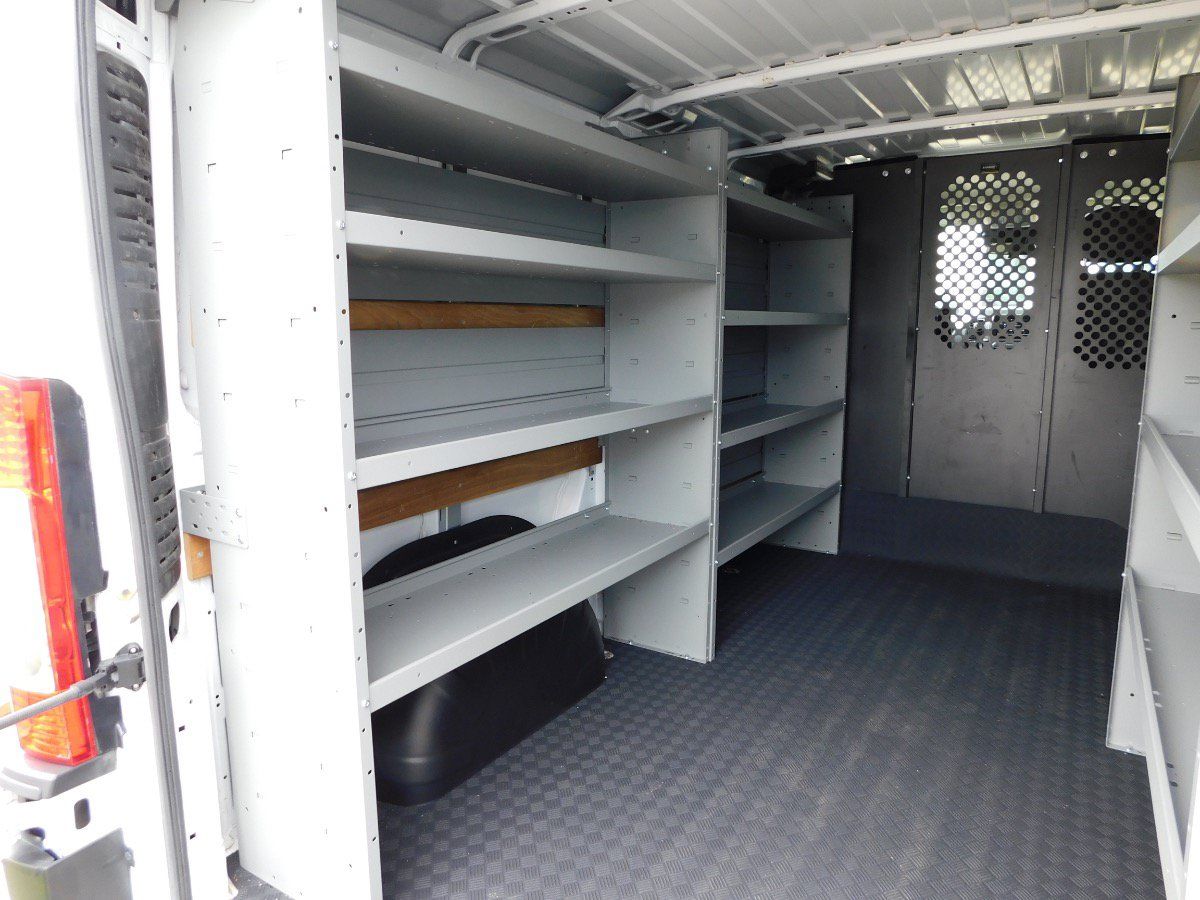 Used 2025 RAM ProMaster 2500 w/ U-Haul Equipment Group FWD image 33