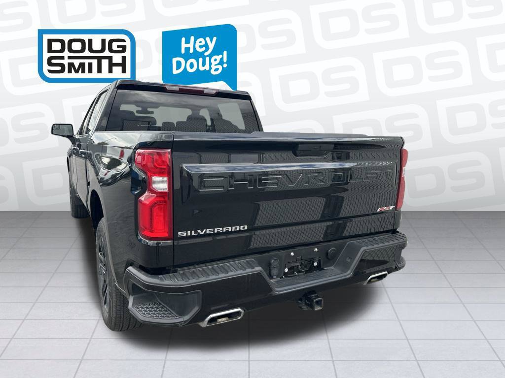 Used 2021 Chevrolet Silverado 1500 RST w/ Z71 Off-Road Package AWD/4WD image 5
