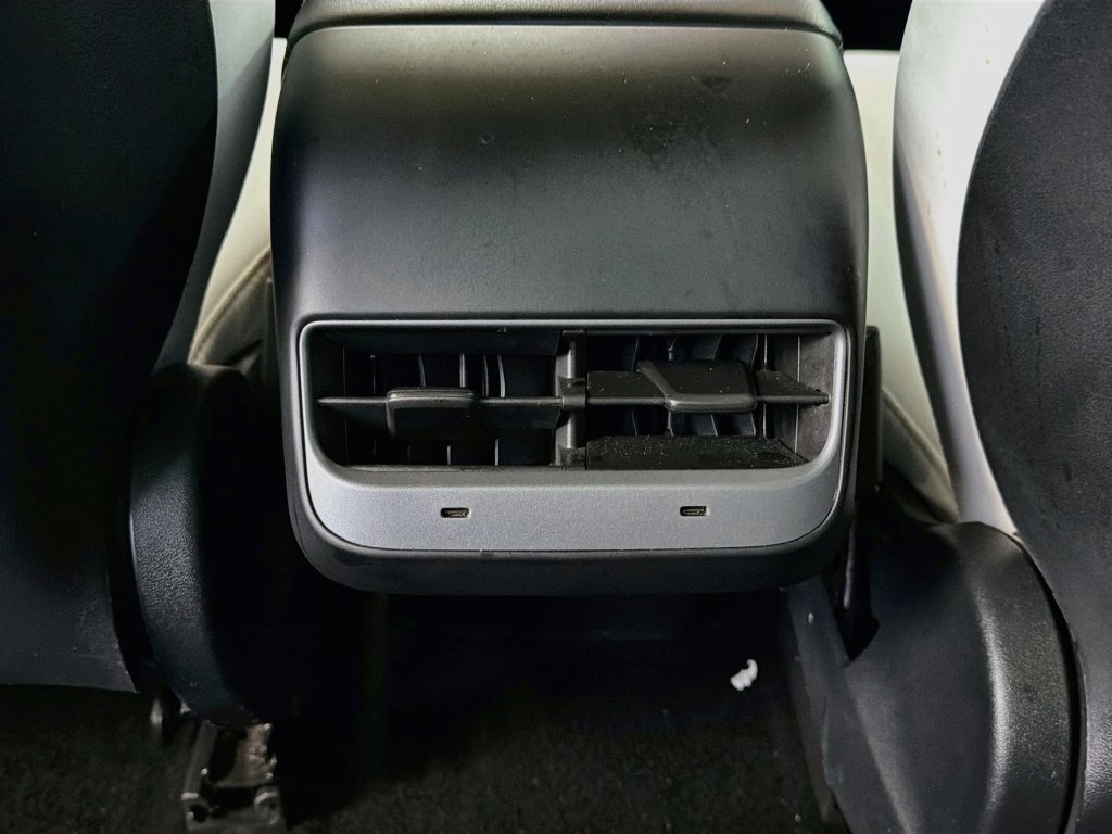 Used 2022 Tesla Model 3 RWD image 24