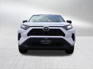 Used 2022 Toyota RAV4 LE w/ Carpet Mat Package (TMS) AWD/4WD video 2