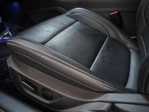 Certified 2025 Ford Mustang GT Premium RWD image 33