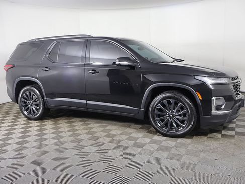 Used 2023 Chevrolet Traverse RS AWD/4WD image 22
