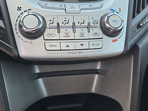 Used 2013 Chevrolet Equinox LT w/ Driver Convenience Package FWD image 14
