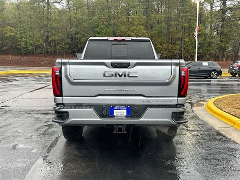 Used 2024 GMC Sierra 2500 Denali Ultimate image 14