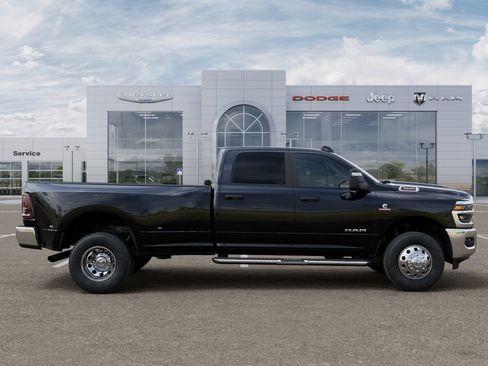 New 2026 RAM 3500 Big Horn w/ Bed Utility Group AWD/4WD image 21