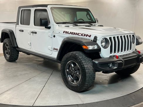 Used 2023 Jeep Gladiator Rubicon w/ Cold Weather Group AWD/4WD image 8