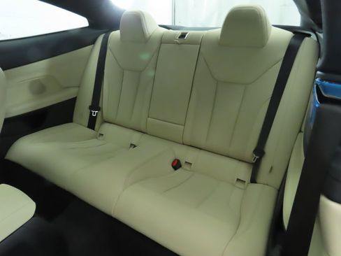 Used 2026 BMW 430i Coupe w/ Parking Assistance Package image 23