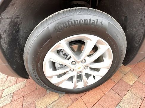 Used 2025 Chevrolet TrailBlazer LS w/ LS Convenience Package image 12