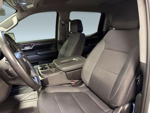 Used 2023 Chevrolet Silverado 1500 LT w/ Protection Package AWD/4WD image 4