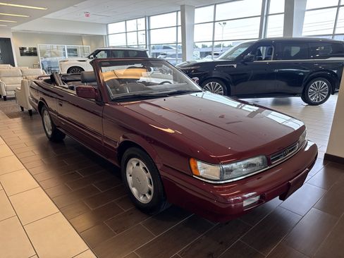 Used 1991 INFINITI M30 Convertible RWD image 15