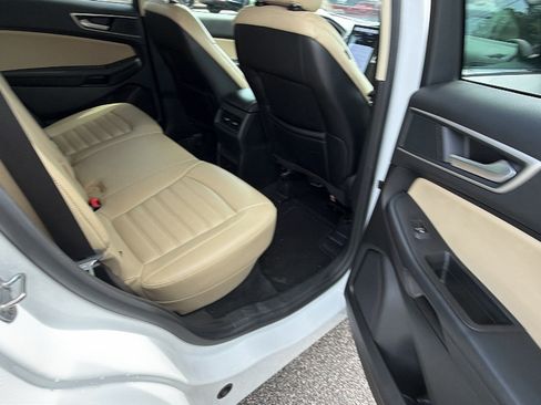 Used 2024 Ford Edge SEL AWD/4WD image 21