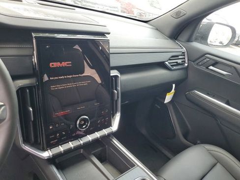 New 2026 GMC Acadia Elevation FWD image 26