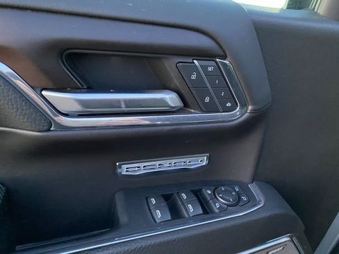 Used 2024 GMC Sierra 1500 Denali w/ Technology Package image 15