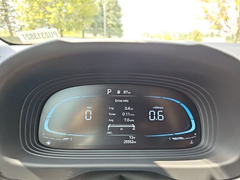 Used 2023 Hyundai Venue SEL FWD image 22