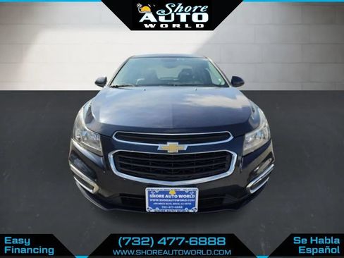 Used 2015 Chevrolet Cruze LT FWD image 2