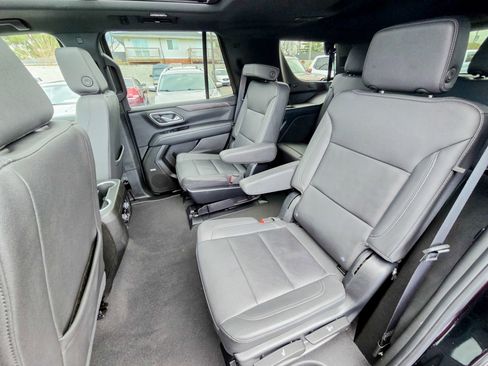 Used 2023 Chevrolet Tahoe LT w/ LT Signature Package image 33