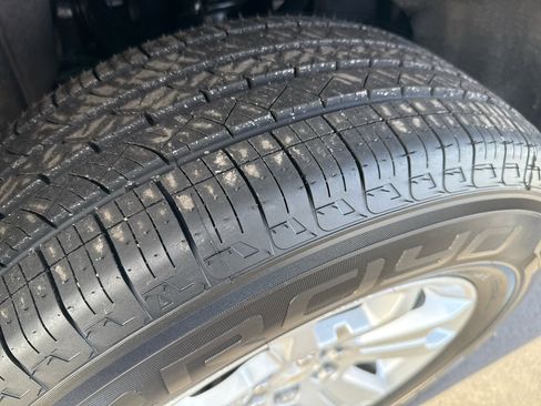 Used 2016 Chevrolet Colorado LT w/ LT Convenience Package image 28