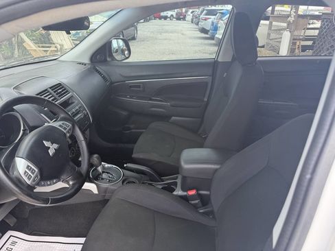 Used 2013 Mitsubishi Outlander Sport ES image 8