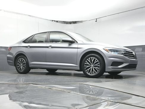 Used 2021 Volkswagen Jetta S w/ Driver Assistance Package FWD image 29