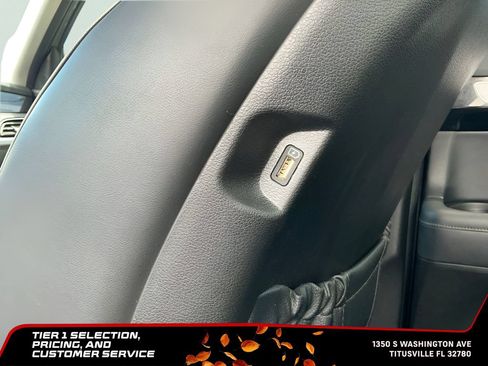 Used 2021 Hyundai Palisade Limited AWD/4WD image 27