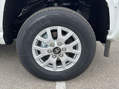 New 2026 Toyota Tacoma SR5 AWD/4WD image 12