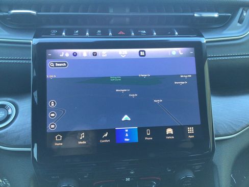 Used 2023 Jeep Grand Cherokee Limited AWD/4WD image 26