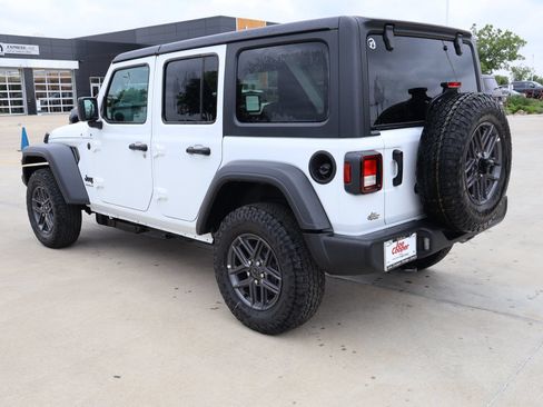 New 2026 Jeep Wrangler Unlimited Sport AWD/4WD image 22