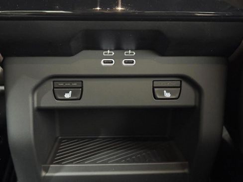 New 2026 BMW 530i xDrive w/ Premium Package image 12