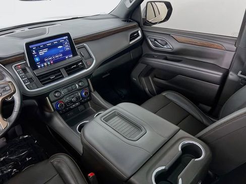 Certified 2021 Chevrolet Tahoe High Country w/ Premium Package image 23