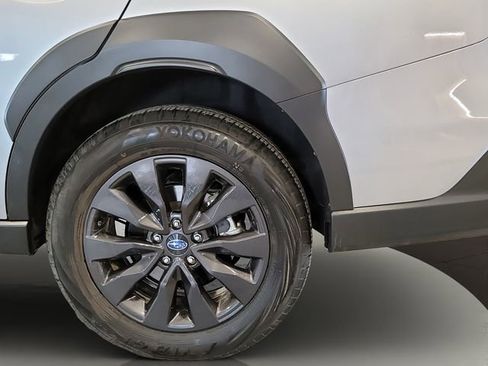 Used 2025 Subaru Outback Onyx Edition AWD/4WD image 24