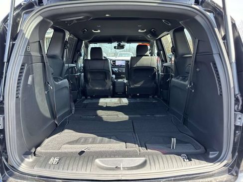 New 2027 Chrysler Pacifica Select FWD image 36