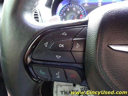 Used 2015 Chrysler 300 S AWD/4WD image 22