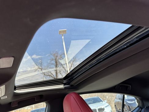 Used 2023 Lexus ES 350 F Sport w/ Accessory Package (Z2) image 15