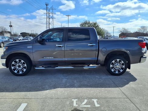 Used 2012 Toyota Tundra 2WD CrewMax w/ SR5 Pkg image 21
