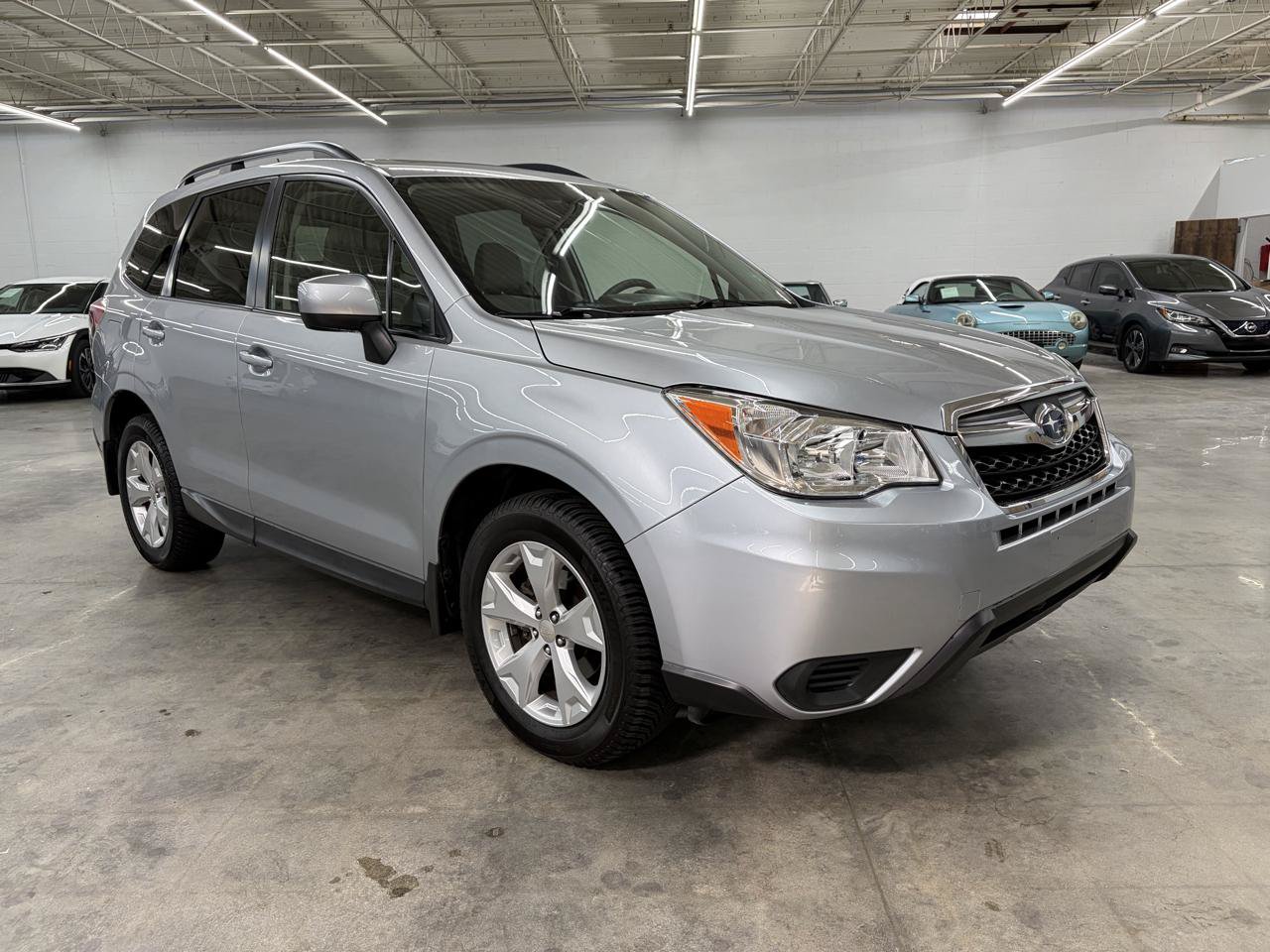 Used 2015 Subaru Forester 2.5i Premium w/ All-Weather Package AWD/4WD image 4