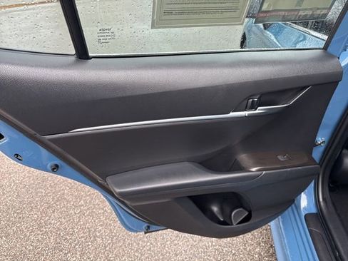 Used 2023 Toyota Camry SE image 21