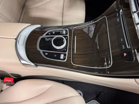 Used 2017 Mercedes-Benz GLC 300 image 14