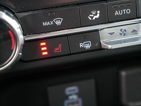 Used 2021 Ford F150 XLT w/ Equipment Group 302A High image 33