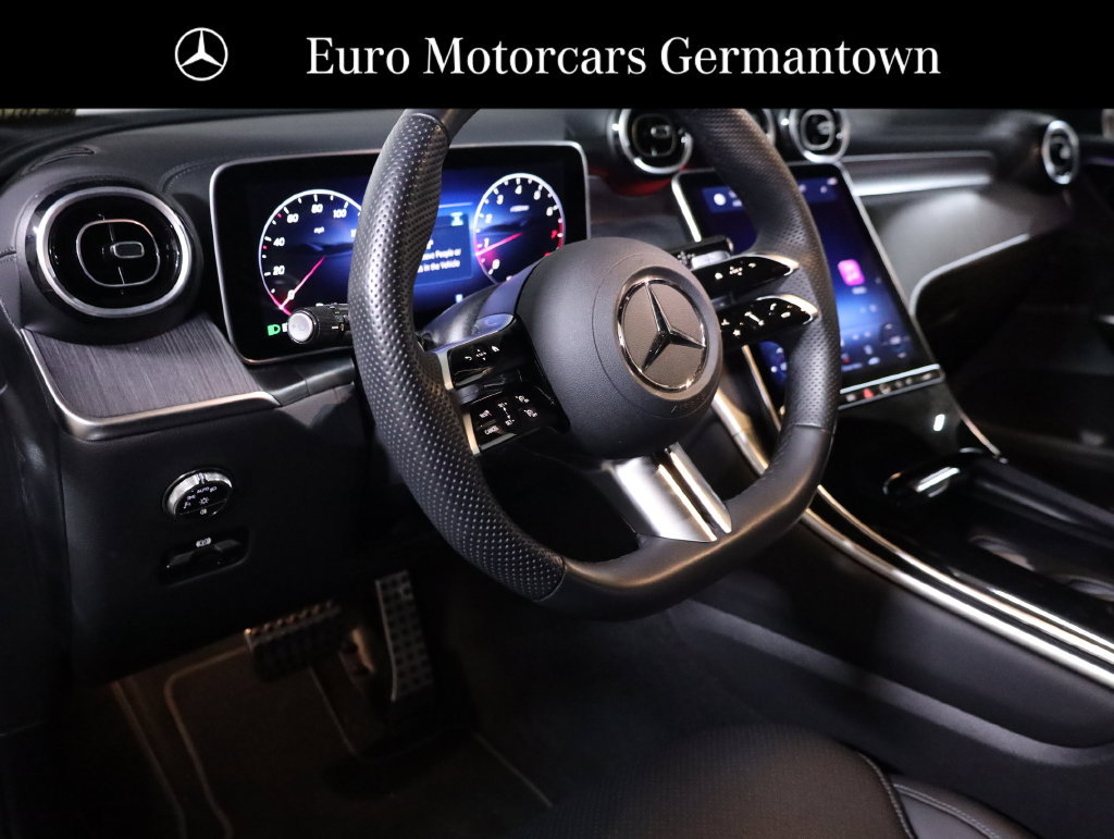 Used 2026 Mercedes-Benz GLC 300 4MATIC image 23