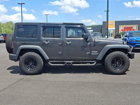 Used 2014 Jeep Wrangler Unlimited Sport w/ Quick Order Package 24S AWD/4WD image 6