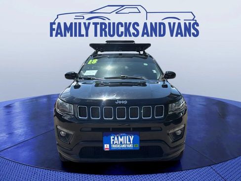 Used 2018 Jeep Compass Latitude w/ Popular Equipment Group AWD/4WD image 8