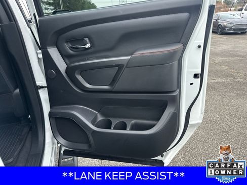 Used 2023 Nissan Titan PRO-4X w/ Pro-4x Convenience Package image 16