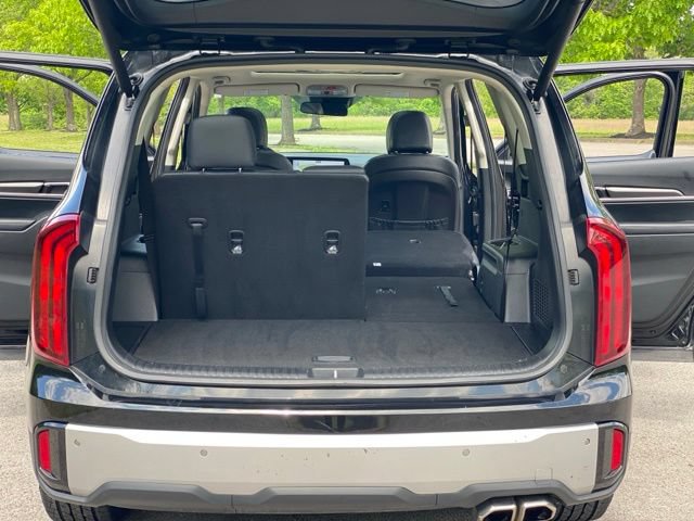 Used 2025 Kia Telluride S FWD image 40