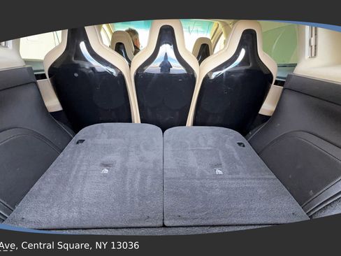 Used 2016 Tesla Model X 75D image 5