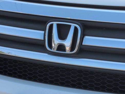 Used 2018 Honda Pilot EX-L image 12