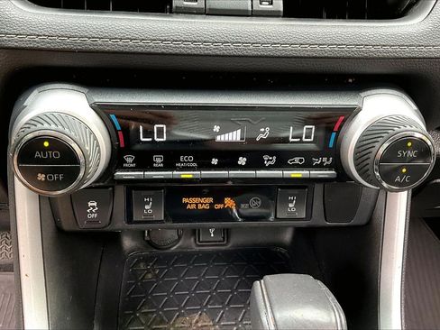 Used 2021 Toyota RAV4 XLE Premium AWD/4WD image 25